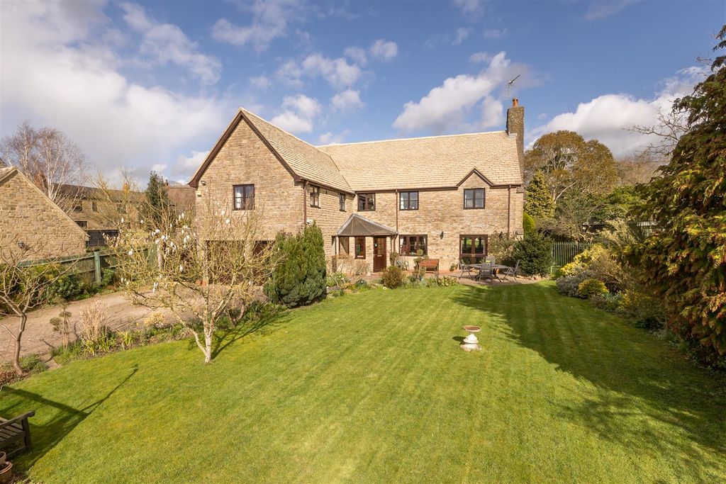 Property photo 1 of 17 Traditional Village House Design