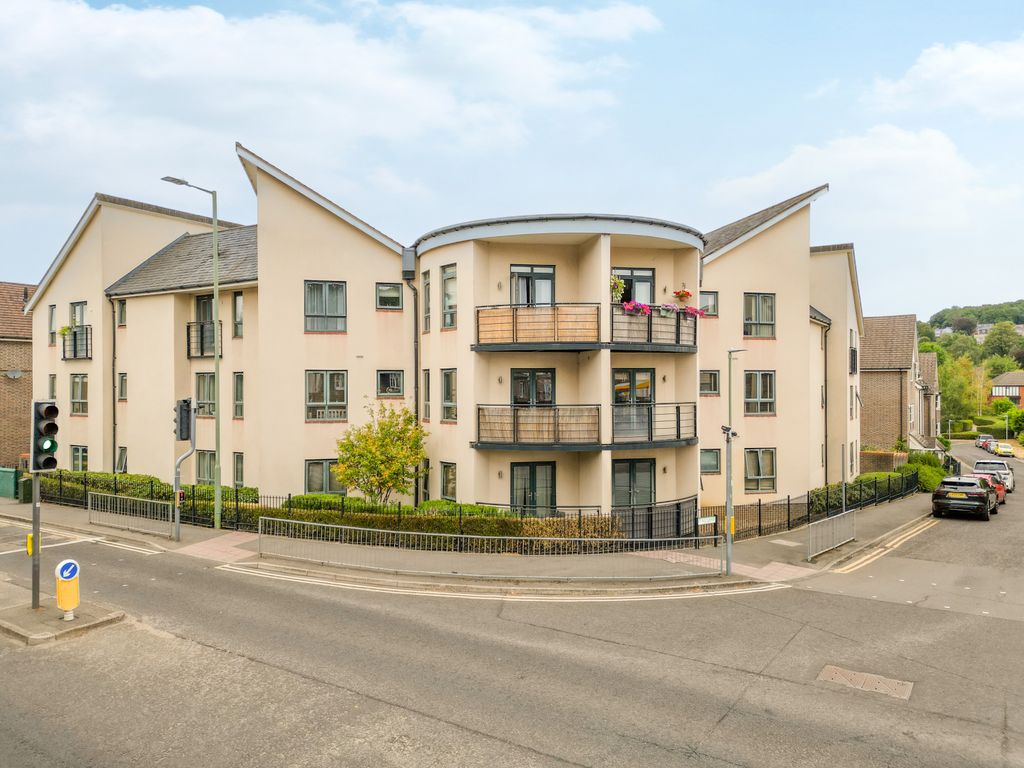 Property photo 1 of 12 Quennell House, Sheldon Way, Berkhamsted