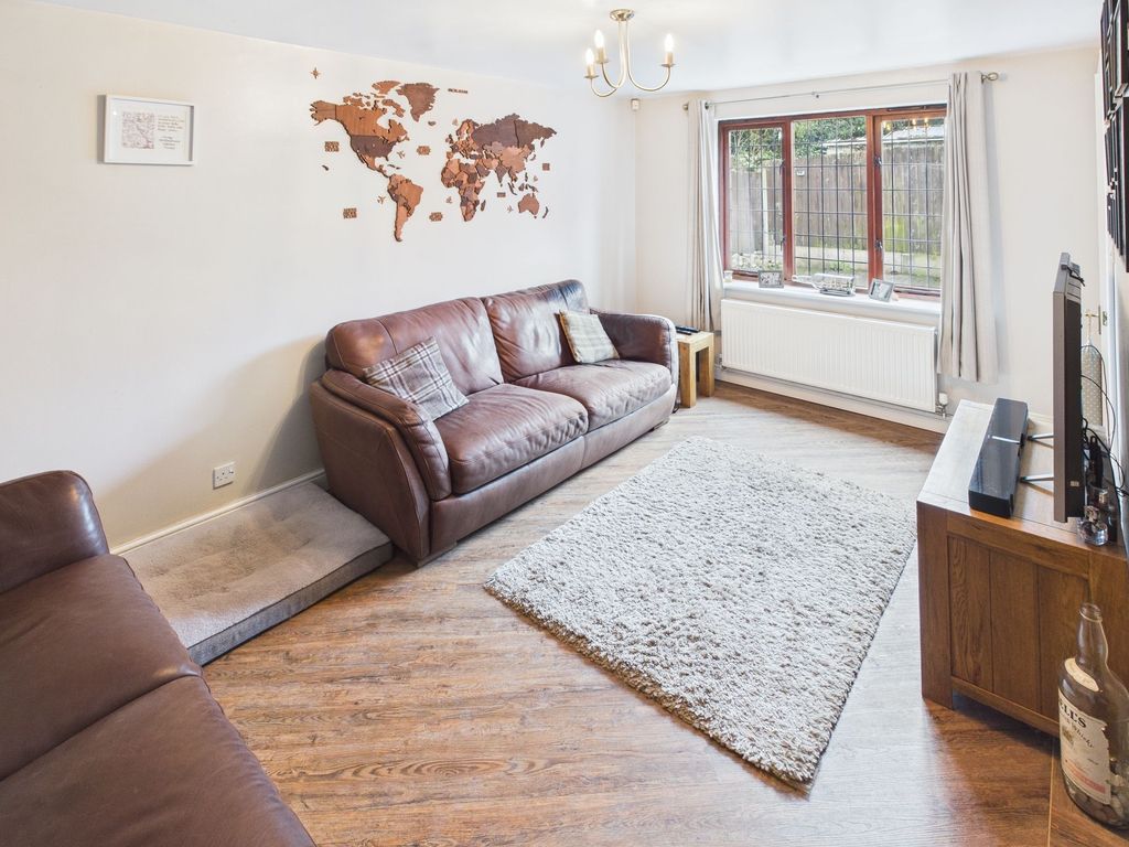 Property photo 3 of 19