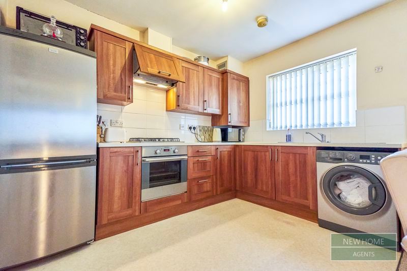 Property photo 3 of 13 Photo 9