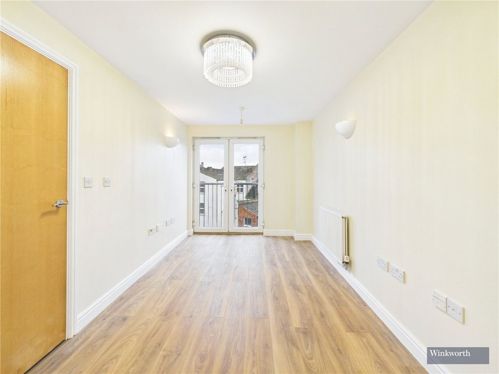 Property photo 3 of 7 Picture No. 09