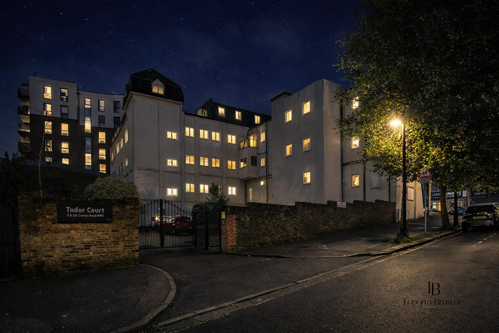 Property photo 3 of 17