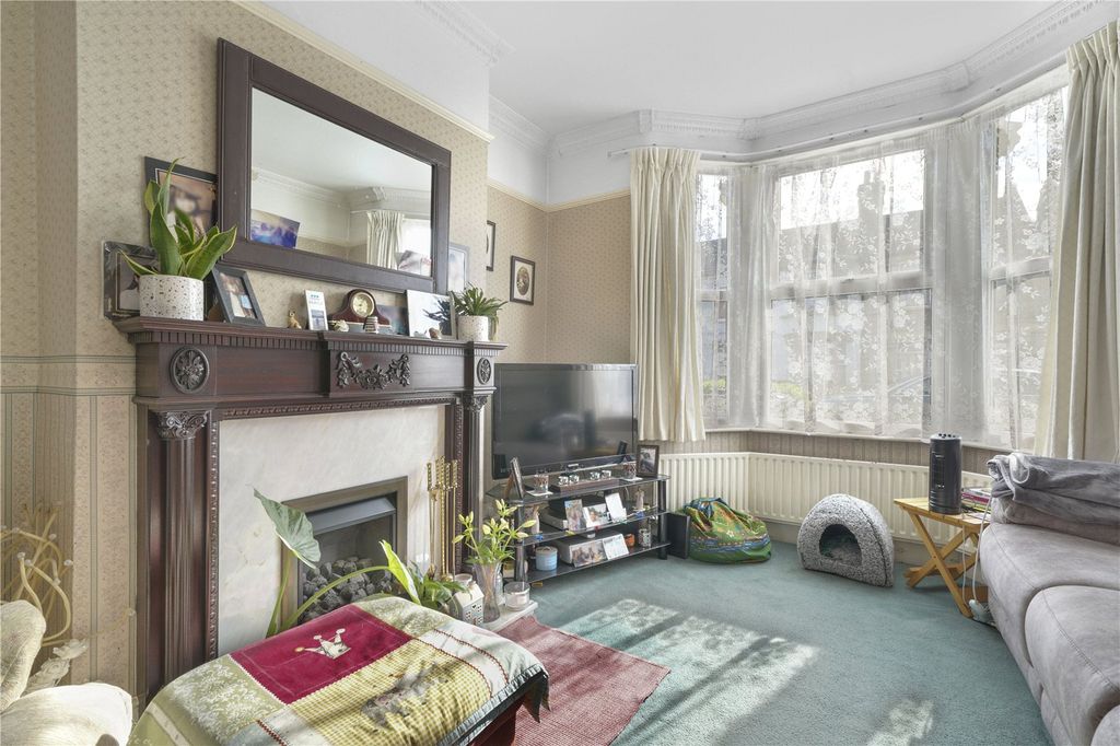Property photo 2 of 20 Picture No. 03