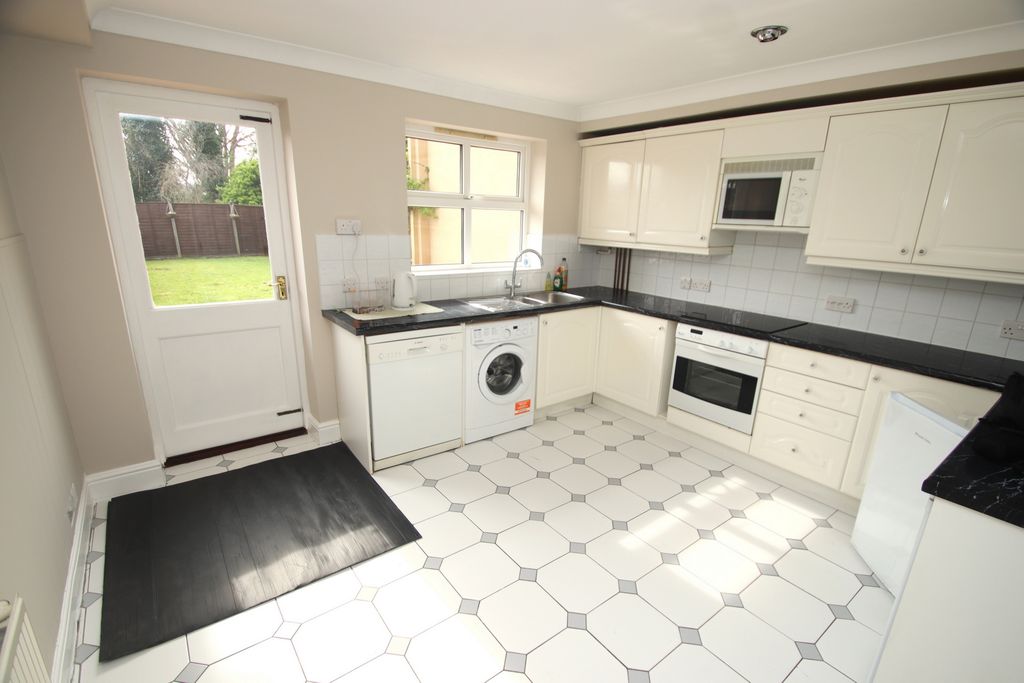 Property photo 2 of 19 Photo 1