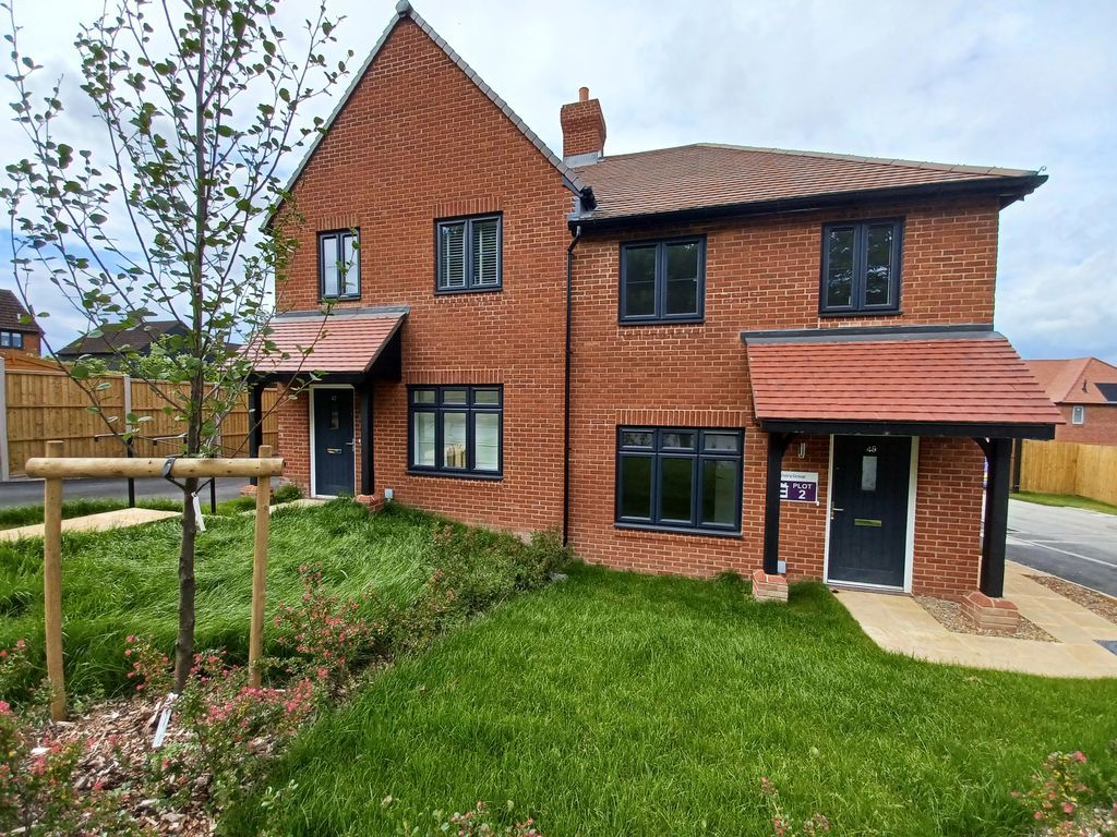 Property photo 1 of 13 Photo 12