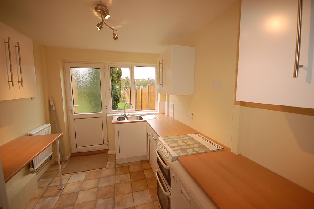 Property photo 3 of 8