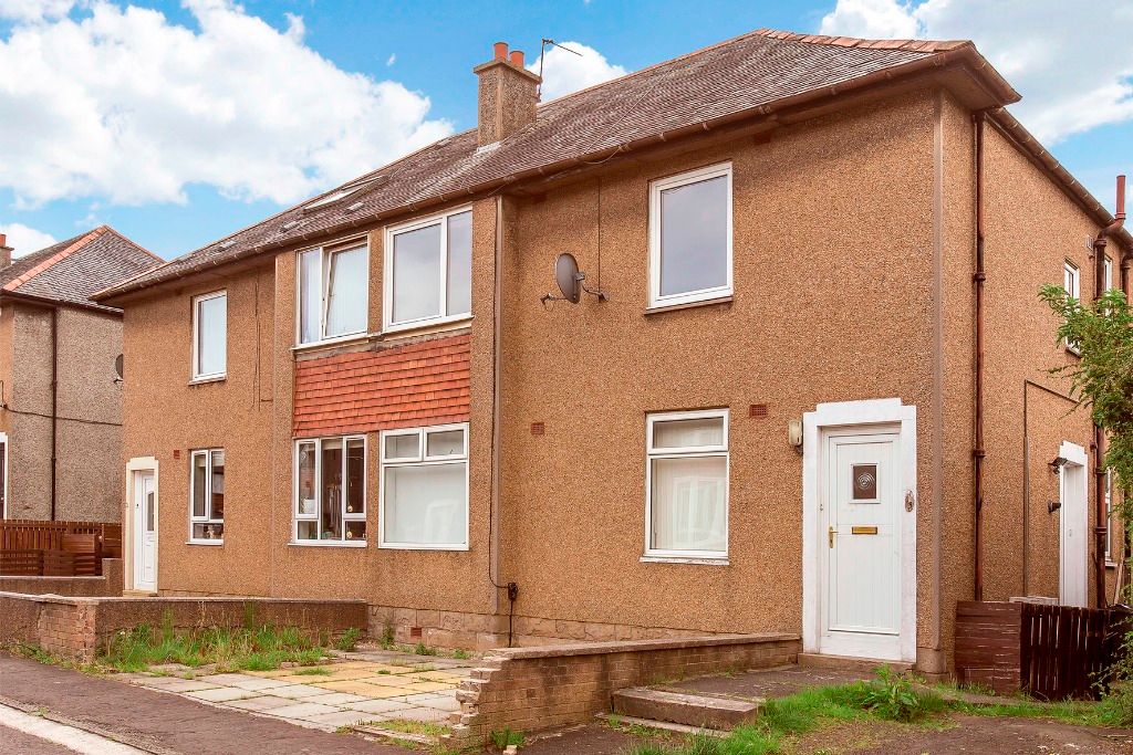 Property photo 1 of 11