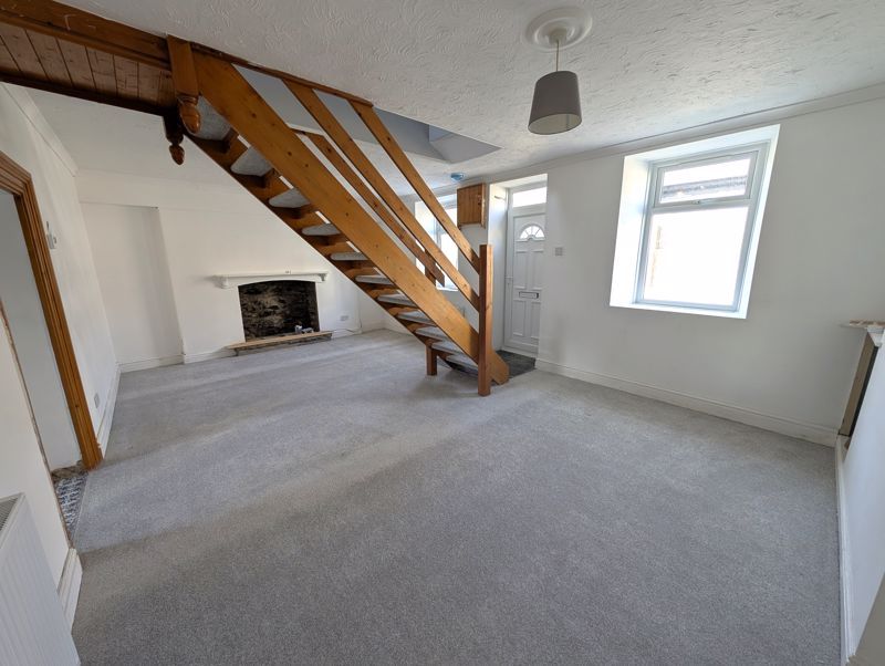 Property photo 2 of 18 Photo 2