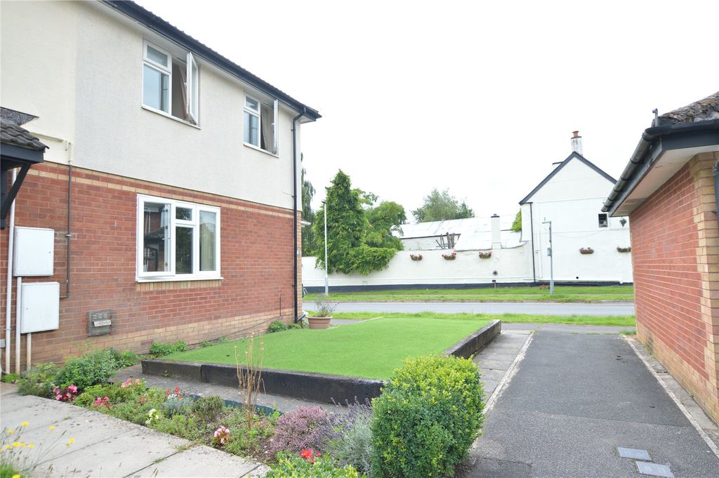 Property photo 1 of 12 Picture No. 16