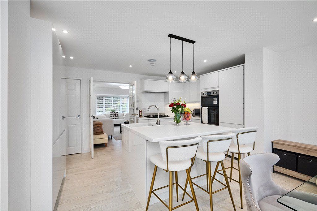 Property photo 2 of 25 Kitchen Diner