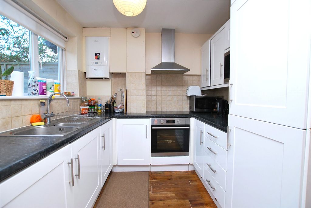 Property photo 2 of 10 Picture No. 09