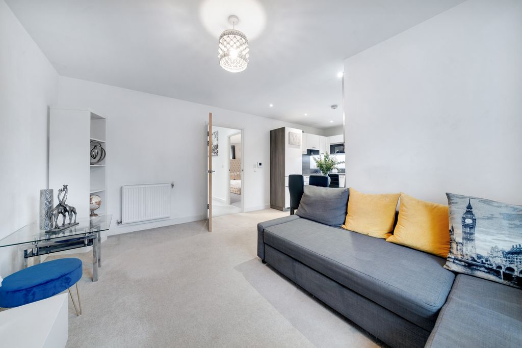 Property photo 2 of 3