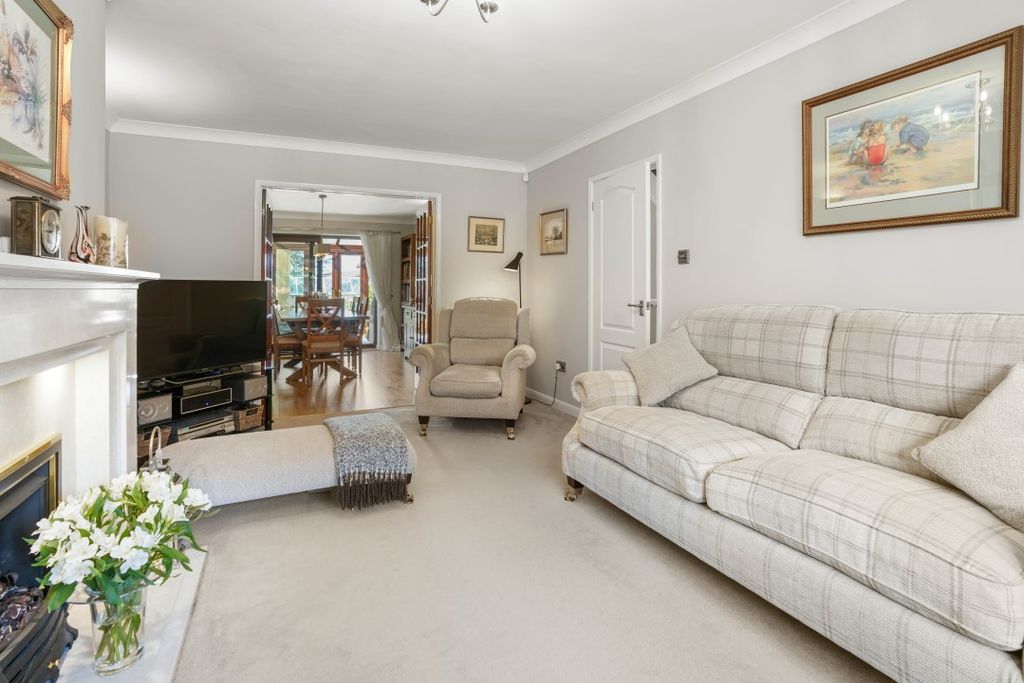 Property photo 3 of 25 Waveney House-30