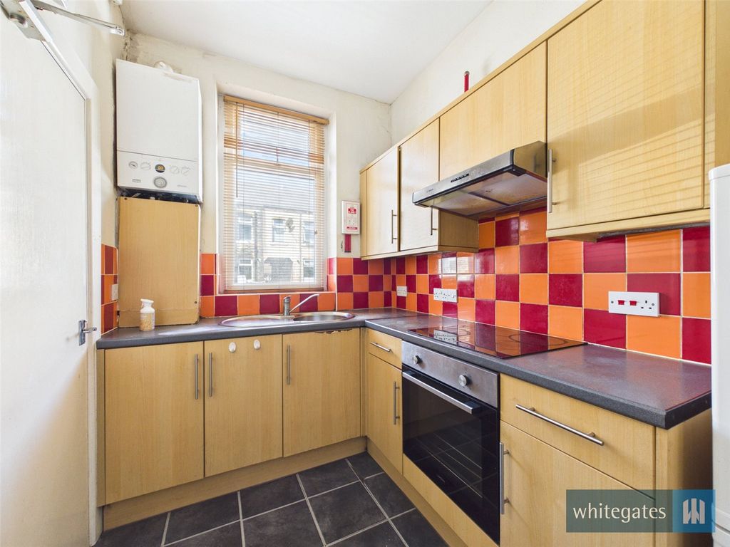 Property photo 3 of 14 Picture No. 04