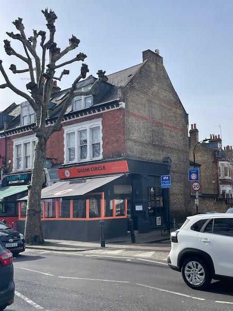 Property photo 1 of 2