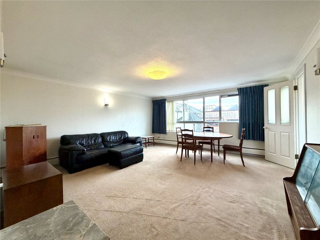 Property photo 2 of 7 Picture No. 02