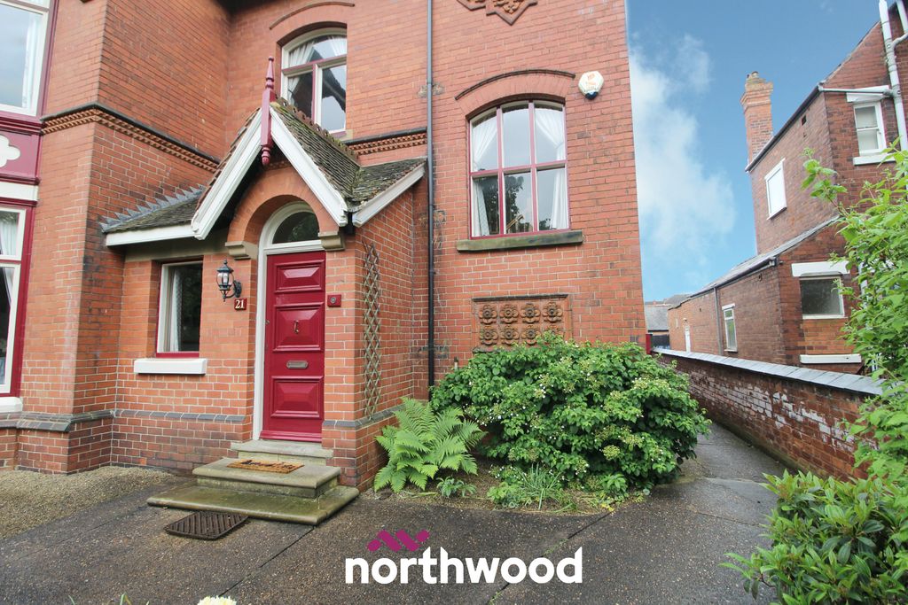 Property photo 3 of 68