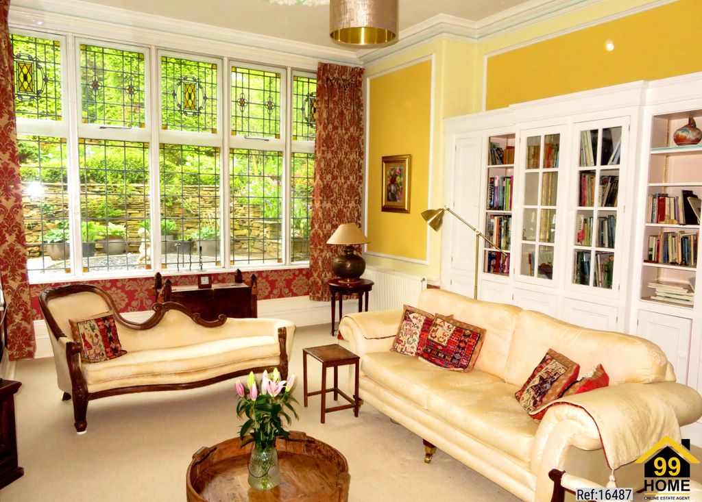 Property photo 3 of 29 Photo 2