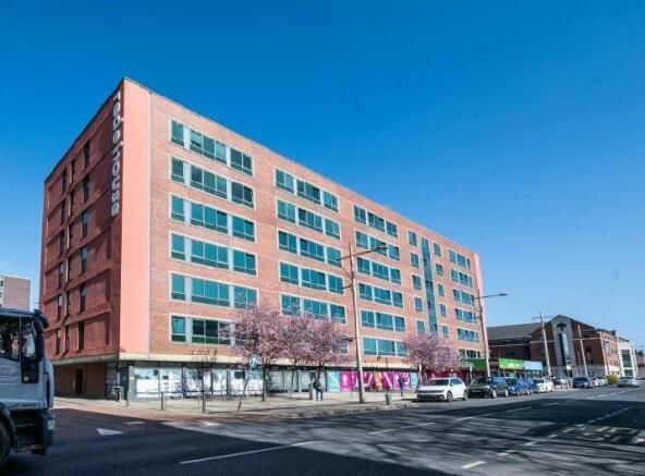 Property photo 2 of 7 270083_Xsellredehouse_Img_08_0000_Max_656x437.Jpeg