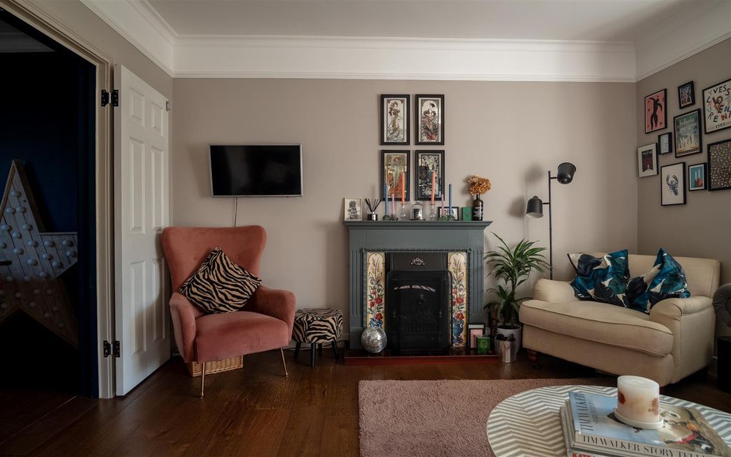 Property photo 3 of 22 Princes Rd, Earlswood