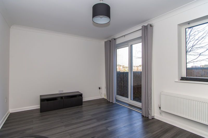 Property photo 3 of 14 Photo 3