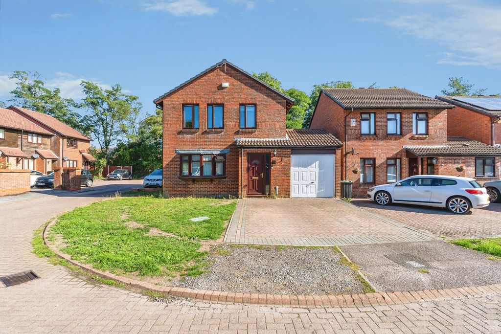 Property photo 1 of 22 Pbox-Img.Jpg