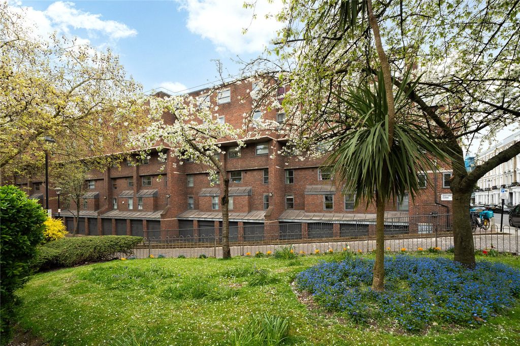 Property photo 1 of 9 Picture No. 07