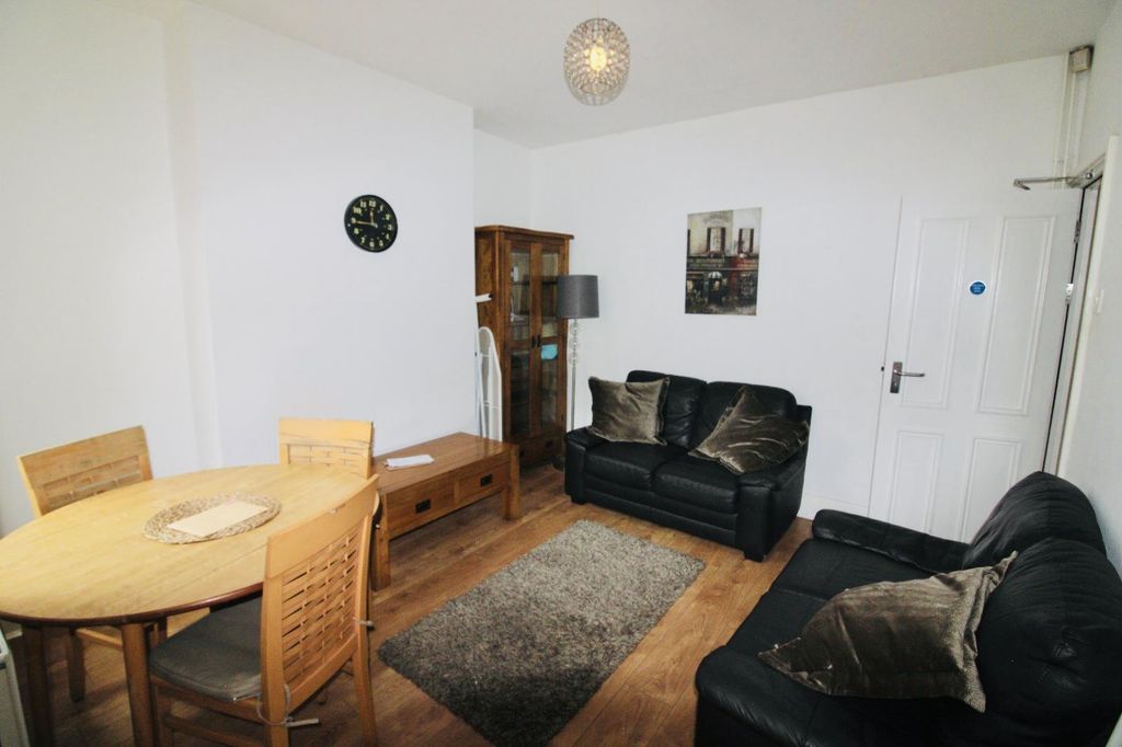 Property photo 2 of 12 Living Room