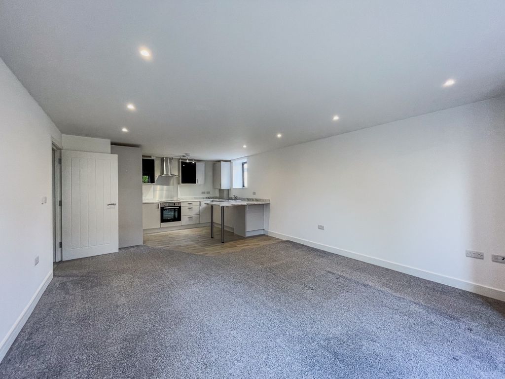 Property photo 1 of 10 2311360