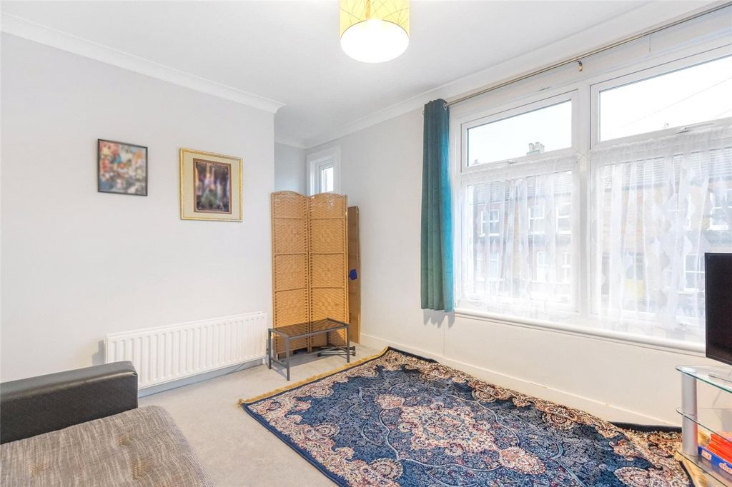 Property photo 3 of 12 Picture No. 06