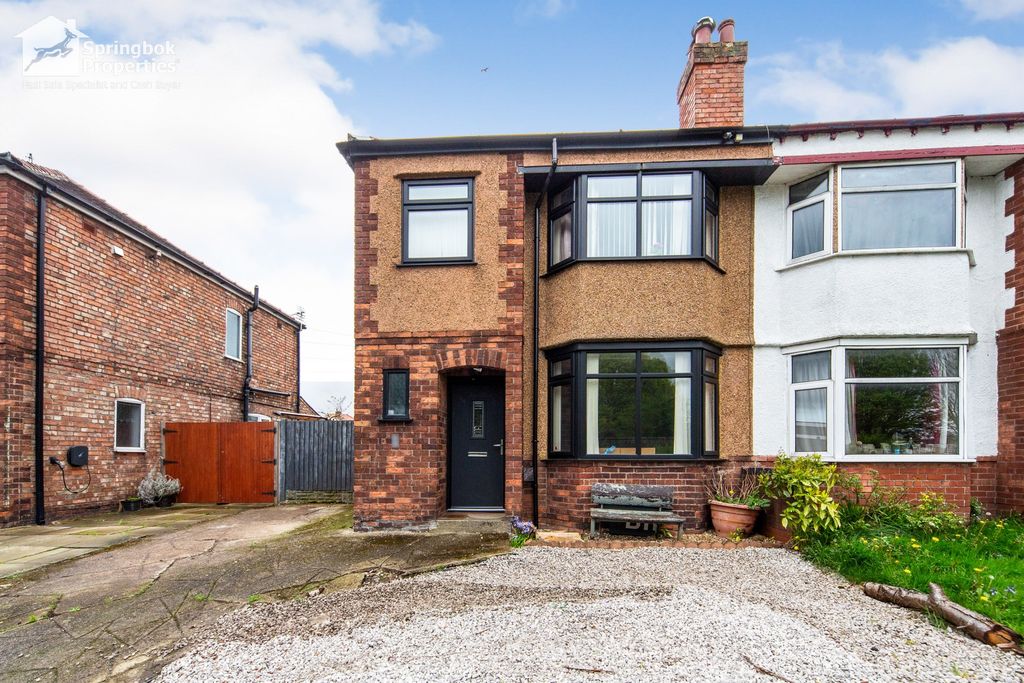 Property photo 1 of 15 Front View