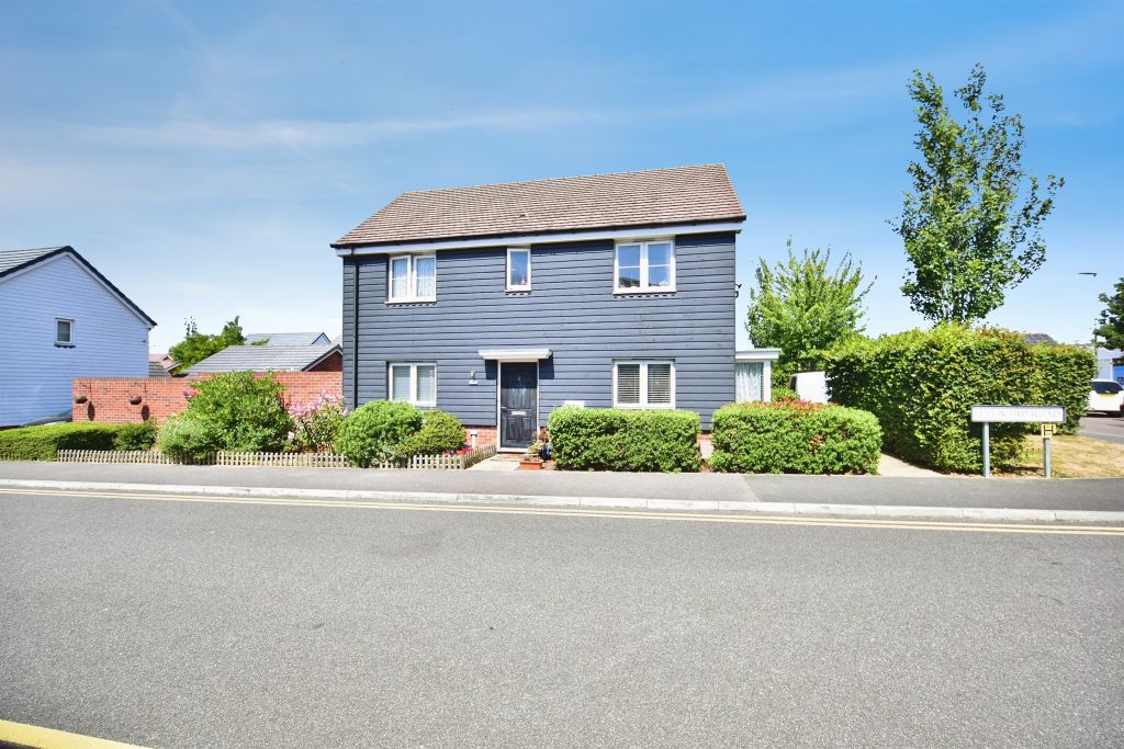 Property photo 1 of 16