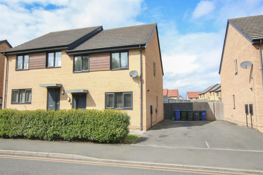 Property photo 1 of 28 Accommodation