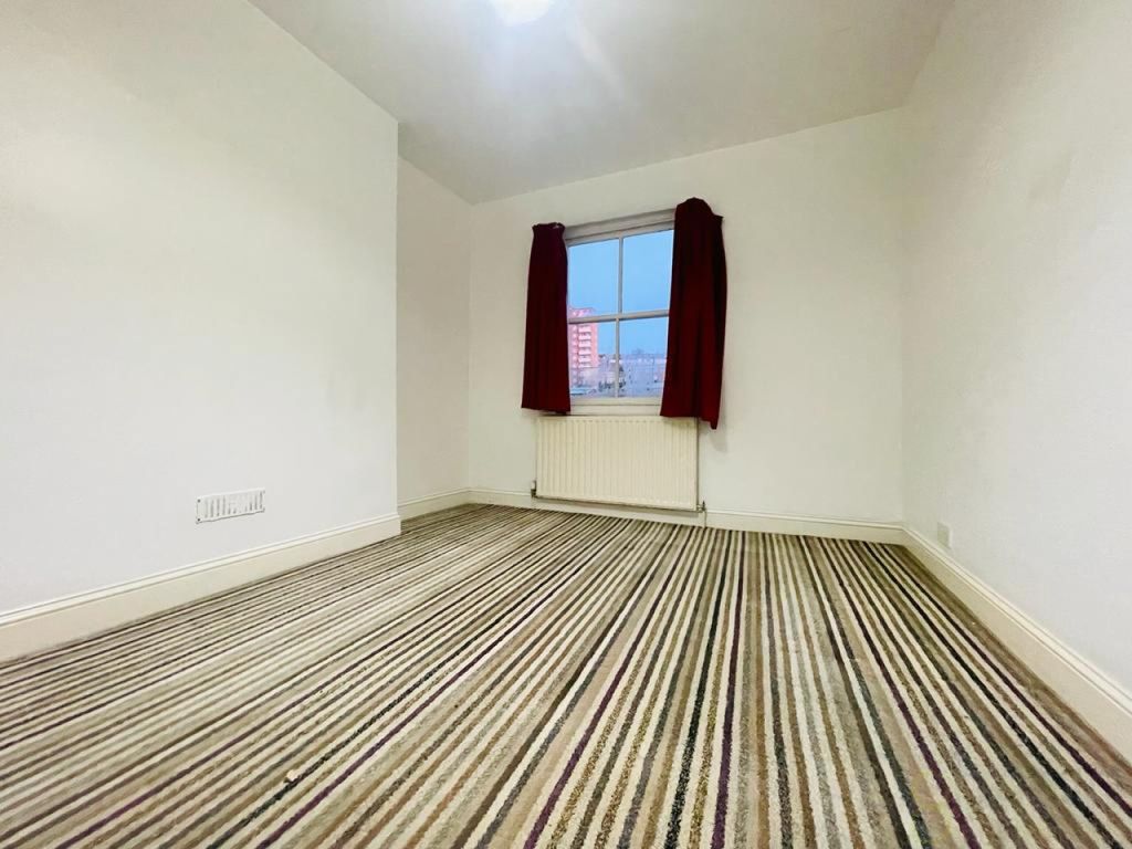 Property photo 2 of 9 c296F402-29c8-4Dd6-970A-1811d79E1022.Jpg