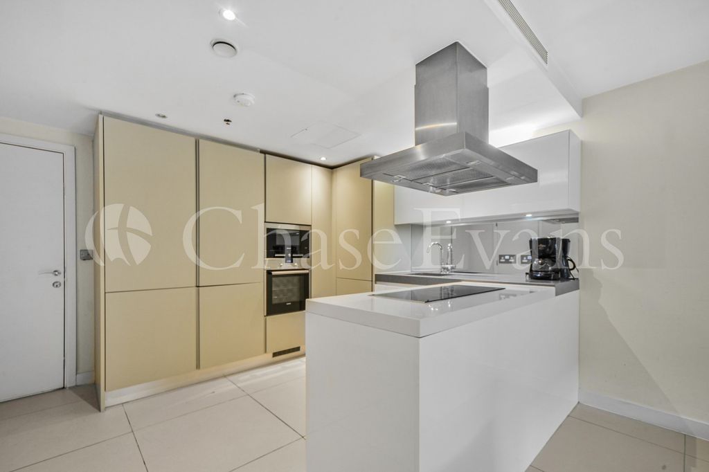 Property photo 2 of 17 Kitchen