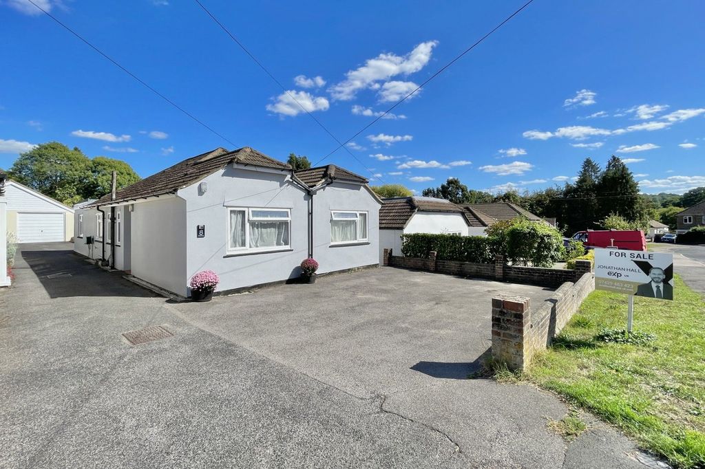 Property photo 1 of 37