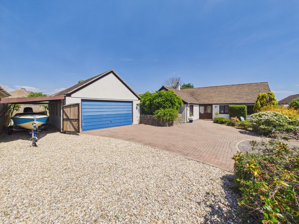 Property photo 1 of 38 3335240