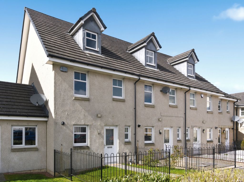 Property photo 1 of 14 01 - 6 Brown Crescent, Bathgate, Eh48 2Xf External