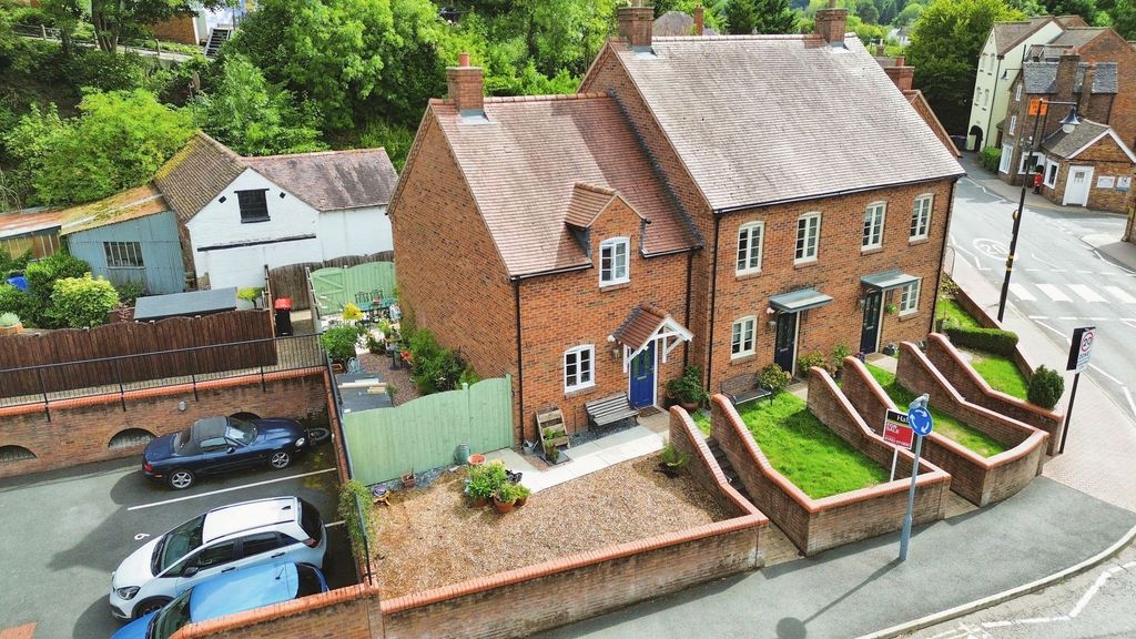 Property photo 1 of 23