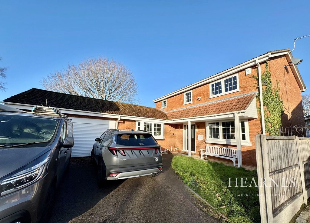 Property photo 1 of 20