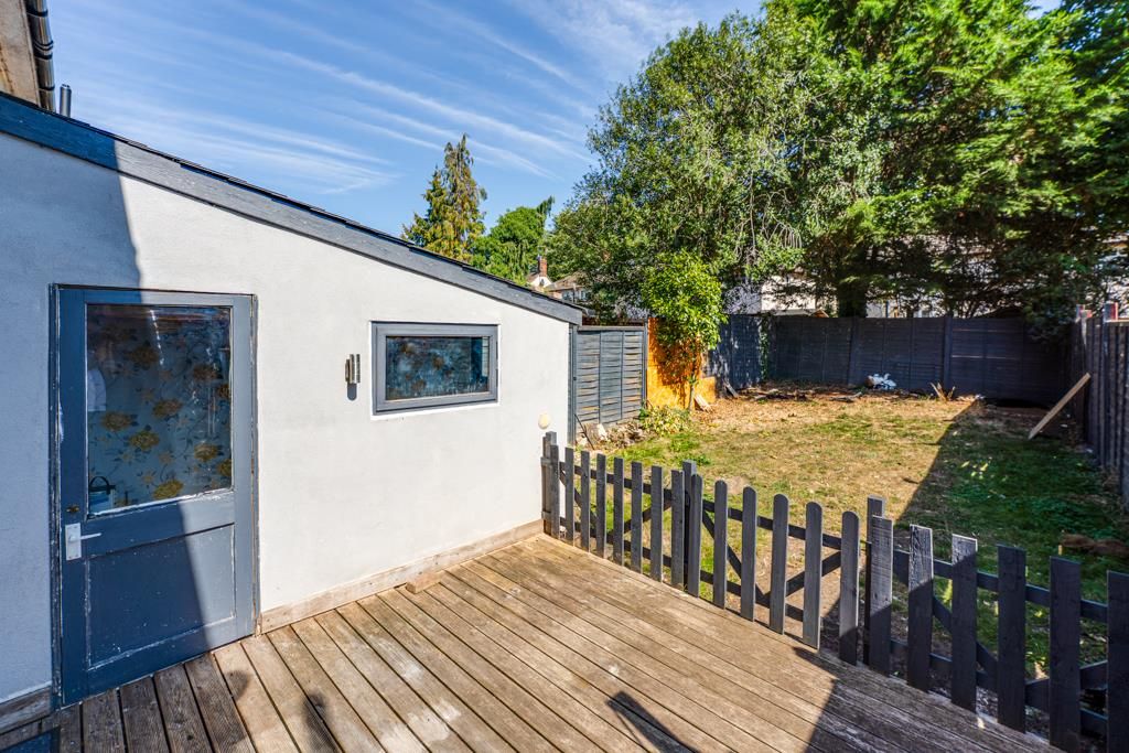Property photo 2 of 27 11 Elm Road, Kettering-5.Jpg