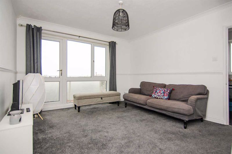 Property photo 2 of 13 Photo 8