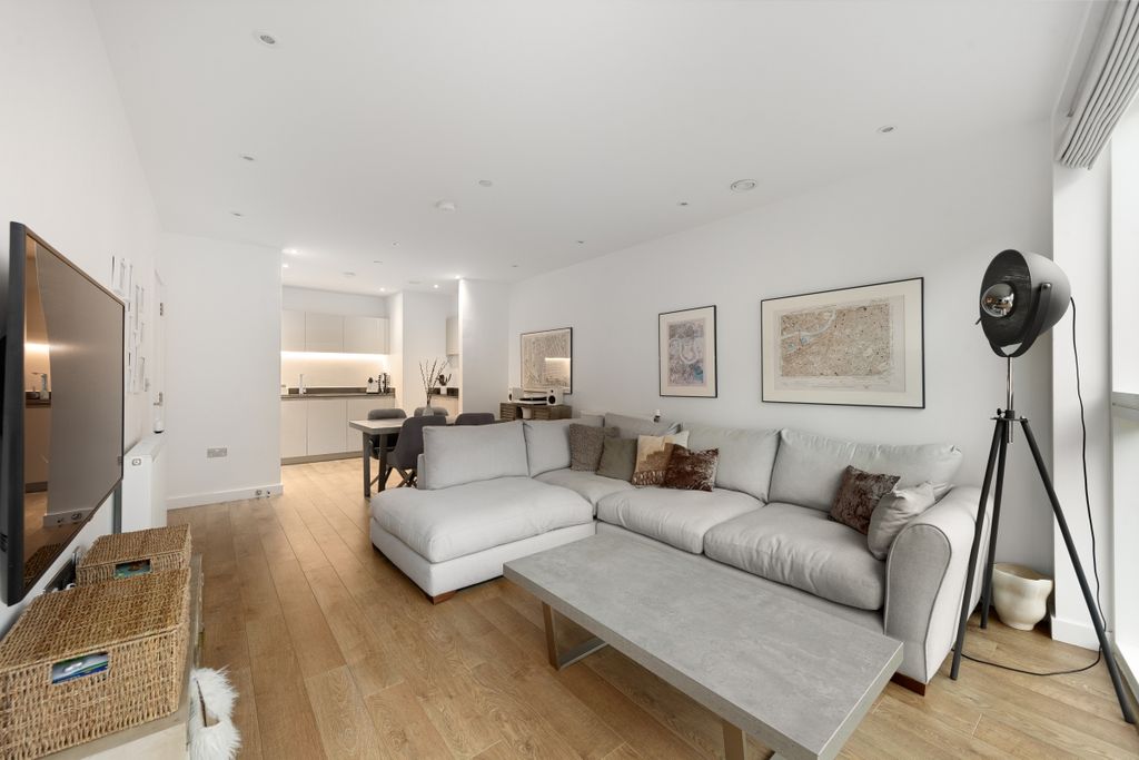 Property photo 1 of 16 094A9924