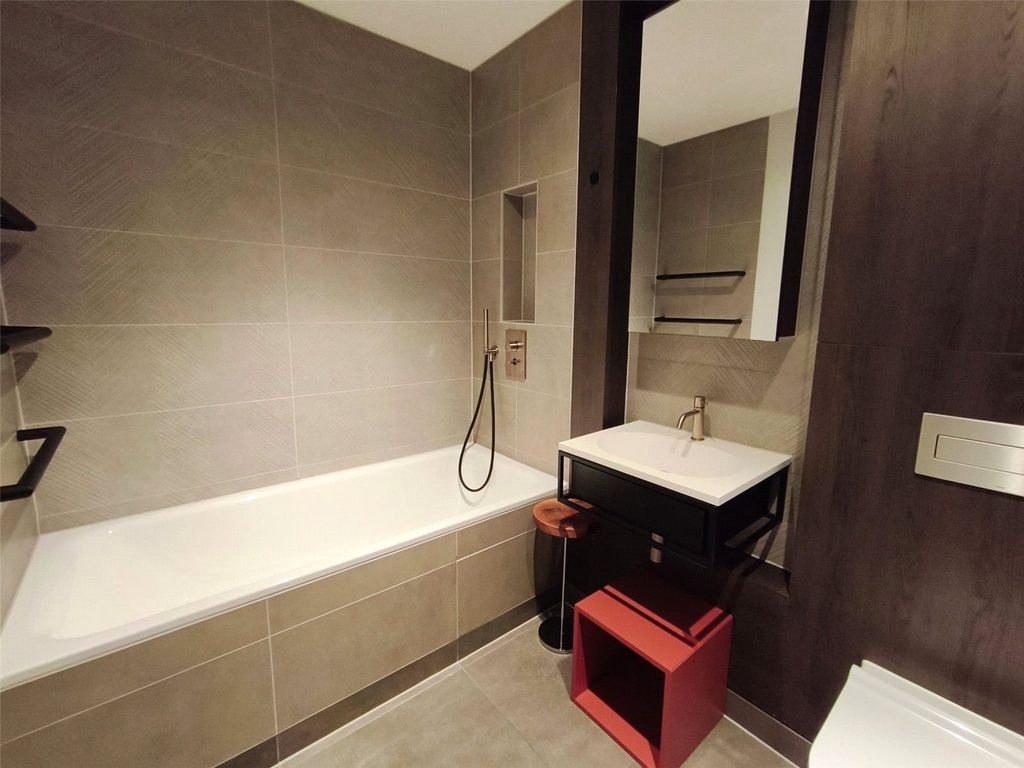 Property photo 3 of 14 Picture No. 07