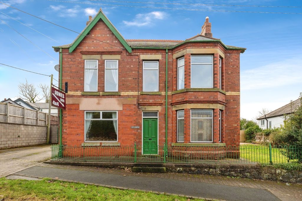 Property photo 1 of 20