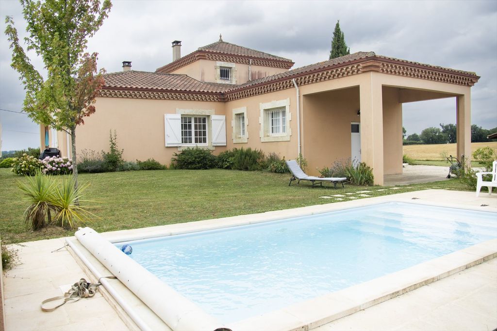 Property photo 1 of 25 Exceptional Views Just 15 Minutes From Auch