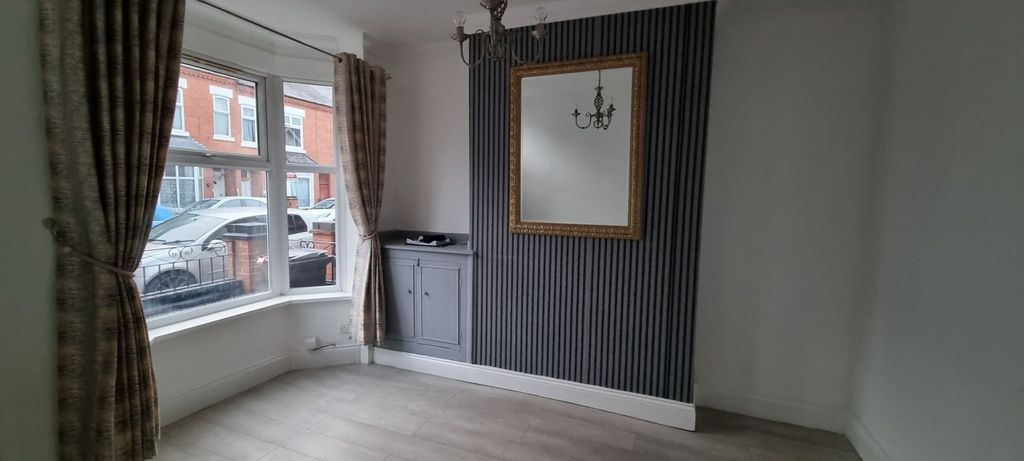 Property photo 2 of 22 Photograph 2