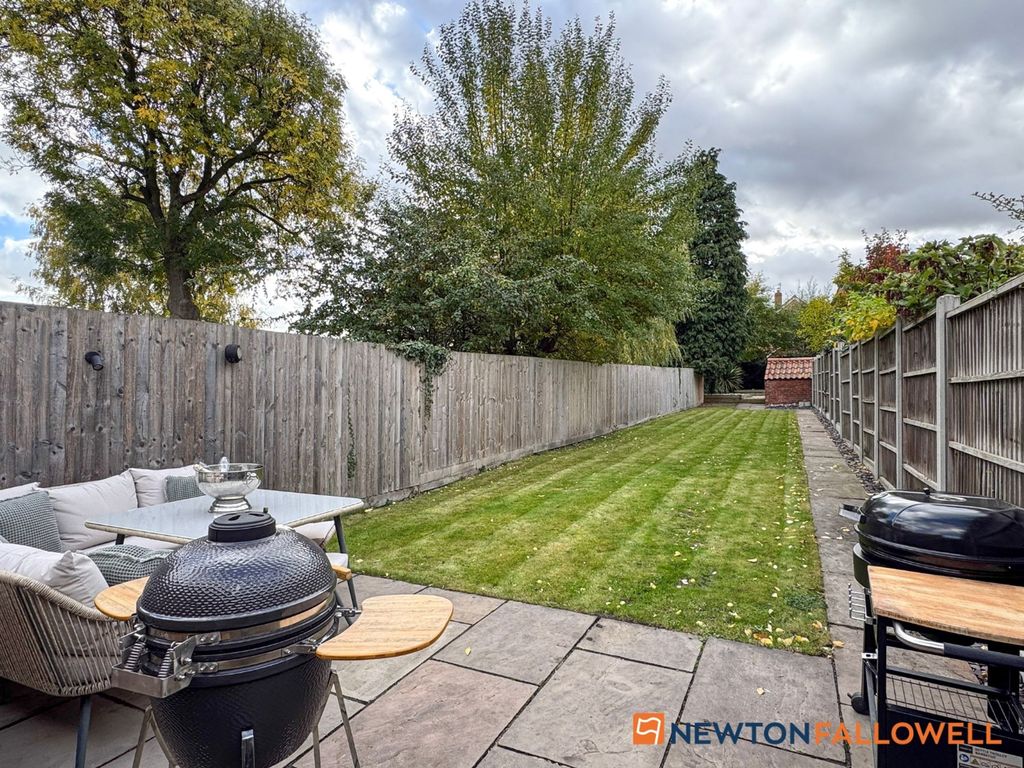 Property photo 3 of 21