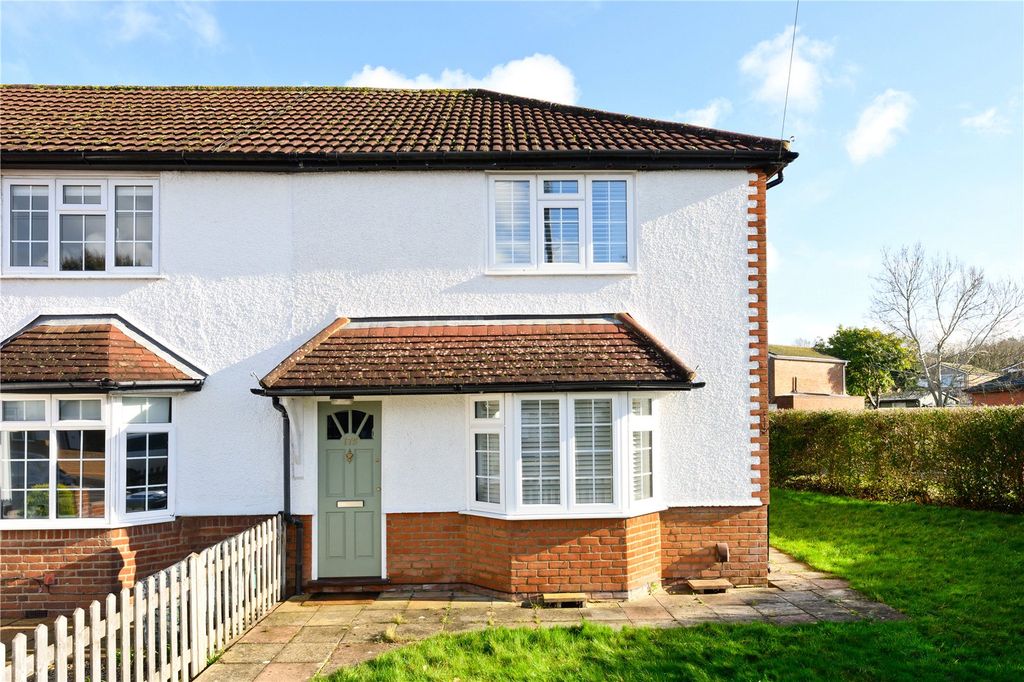 Property photo 1 of 11 Front Aspect