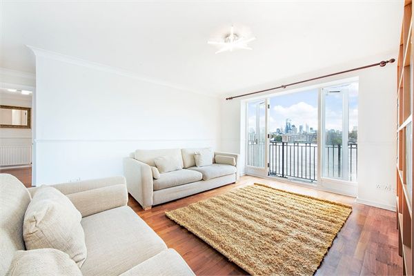 Property photo 3 of 11